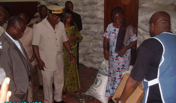 Le PAM par l`entremise de l`ONG ASAPSU remet 100 tonnes de vivres aux déplacés d`Agboville